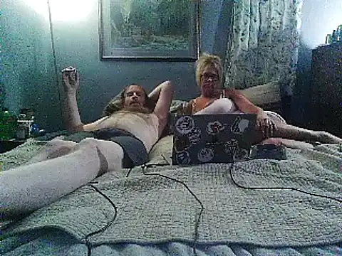 letsgetdirty1981 online show from 02.05.25