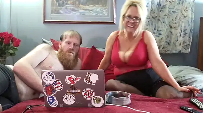letsgetdirty1981 online show from 02.15.25