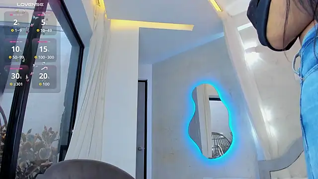 Venusflame   online show from 10.20.25