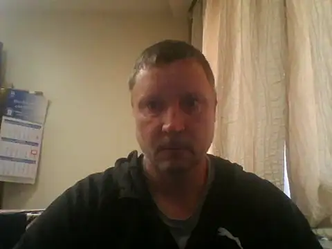 Snapshot of c6tm5 chatting on 11.17.25 c6tm5 online show from 11.17.25