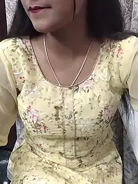 Ishaani 0 online show from 02.04.25