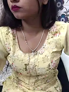 Ishaani 0 online show from 02.04.25