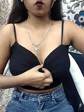 Ishaani 0 online show from 02.05.25