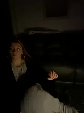 Snapshot of Stoner_BarbieXX chatting on 11.20.25 Stoner BarbieXX online show from 11.20.25