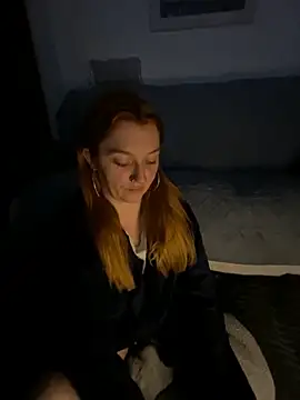 Snapshot of Stoner_BarbieXX chatting on 11.26.25 Stoner BarbieXX online show from 11.26.25