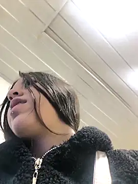 zoe connor19 online show from 11.16.25