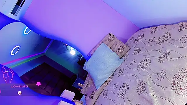 Shanelengel online show from 11.25.25