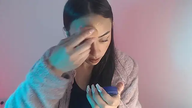 Snapshot of Little_aphrodite chatting on 09.26.25 Little aphrodite online show from 09.26.25