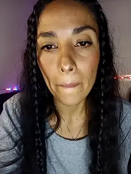 chloewildd  online show from 05.03.26