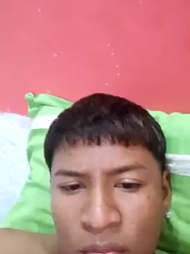 Snapshot of Tu_papi_69_ chatting on 10.06.25 Tu papi 69 online show from 10.06.25