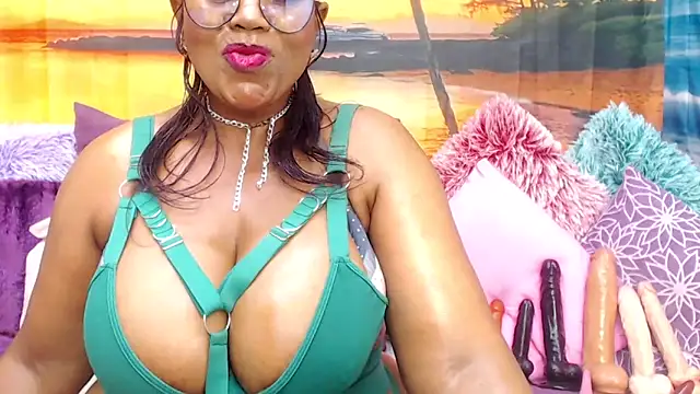 MATURExxxASS online show from 05.25.26