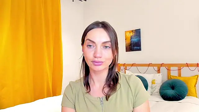 LovelyeeMia online show from 12.29.24