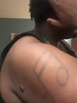 BigBossaNova69 online show from 11.13.25