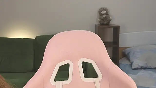 Eveleen Soleen online show from 01.31.26