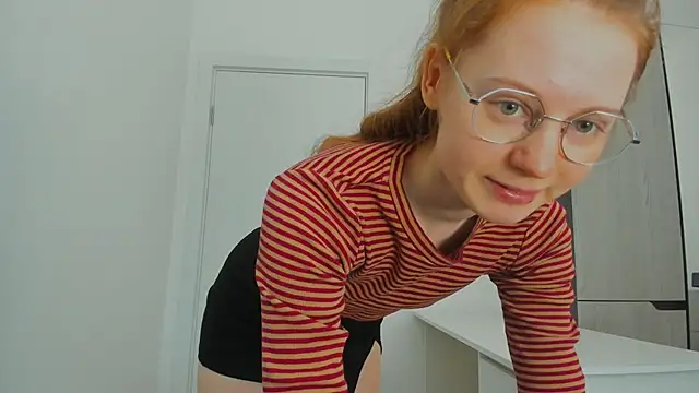 Fire Luna online show from 02.20.25