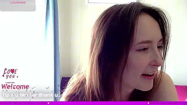 Snapshot of LilyXSky chatting on 10.12.25 LilyXSky online show from 10.12.25