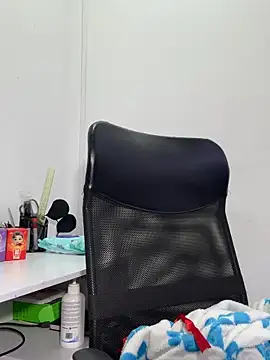 Snapshot of angela_angels_ chatting on 09.29.25 angela angels  online show from 09.29.25