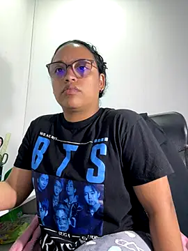 Snapshot of angela_angels_ chatting on 10.14.25 angela angels  online show from 10.14.25