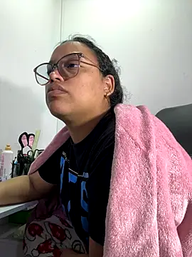 Snapshot of angela_angels_ chatting on 10.15.25 angela angels  online show from 10.15.25