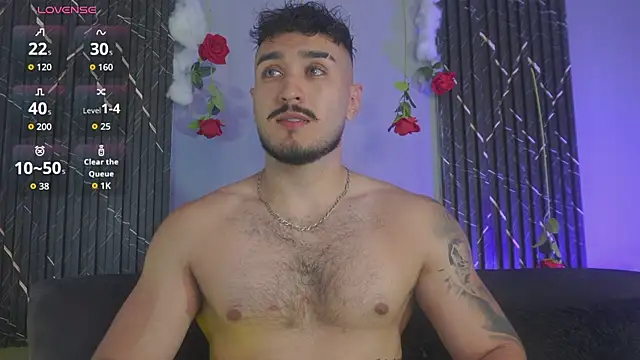 Snapshot of Zionmattis chatting on 02.24.26 Zionmattis online show from 02.24.26