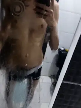 Juliano69xv online show from 03.22.25