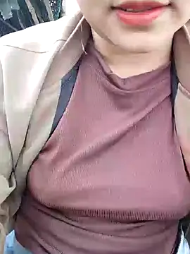 Betty20zx online show from 12.28.24