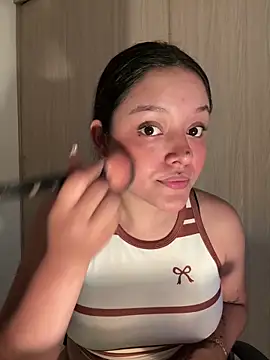 kenndall 21 online show from 02.04.26