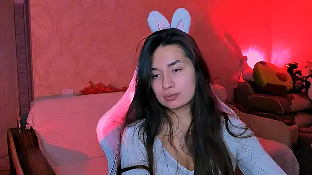 Swee Alicee online show from 10.10.25