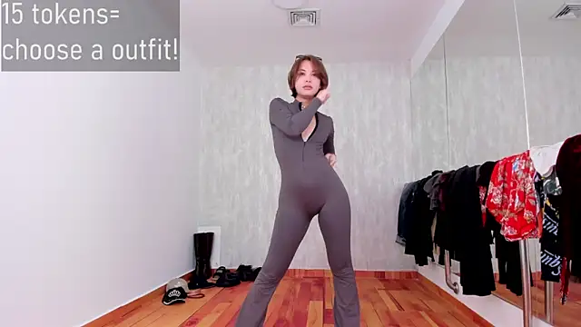 Snapshot of Hellen_coy chatting on 01.30.25 Hellen coy online show from 01.30.25