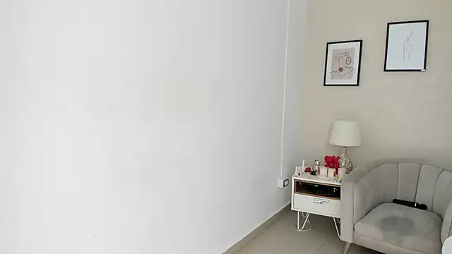 Snapshot of Hellen_coy chatting on 02.26.25 Hellen coy online show from 02.26.25