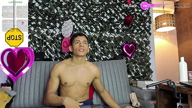 Snapshot of _EUFRATES_ chatting on 02.18.25 EUFRATES online show from 02.18.25