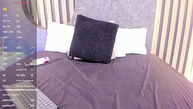 Snapshot of miss10_antonella chatting on 03.15.25 miss10 antonella online show from 03.15.25