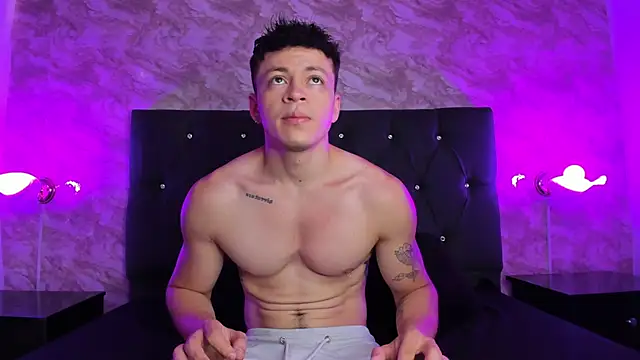 Angel Cuervo online show from 10.07.25