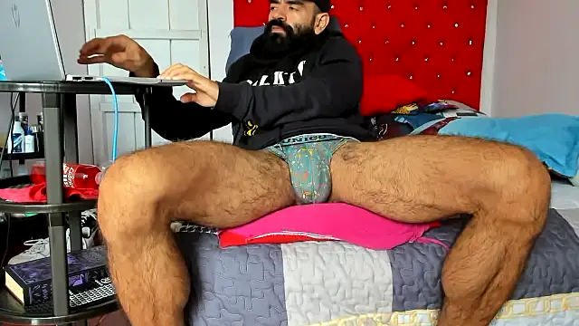 Chriss evanss  online show from 12.21.25