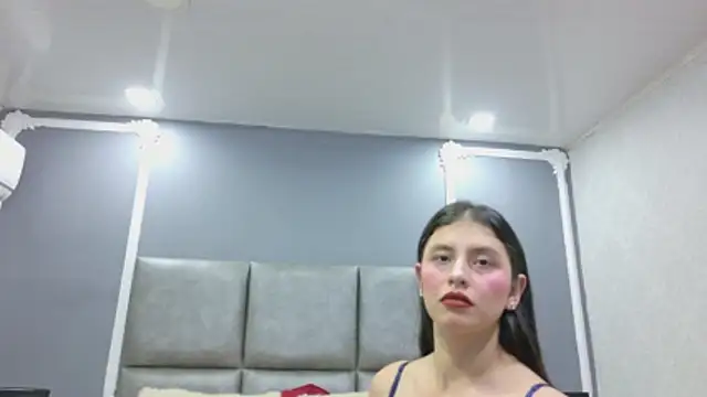 MadelineBeckert online show from 04.07.26