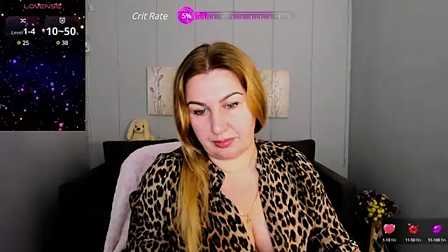 Lili Crossi online show from 12.05.24