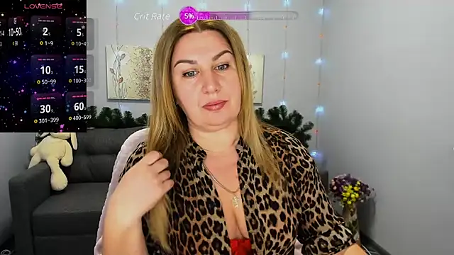 Lili Crossi online show from 12.17.24