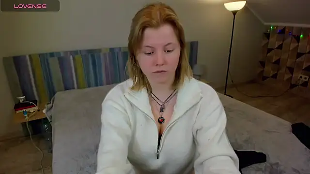 Snapshot of LillyDepp chatting on 02.19.25 LillyDepp online show from 02.19.25