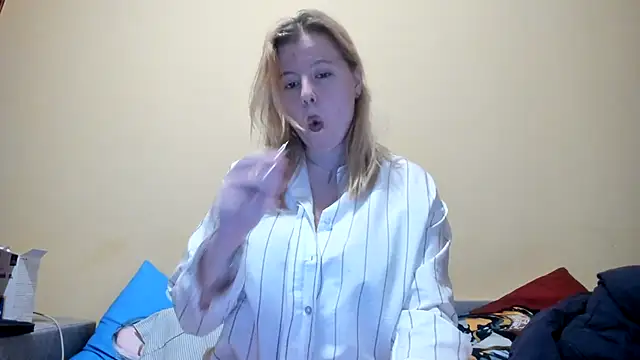 LillyDepp online show from 11.21.25