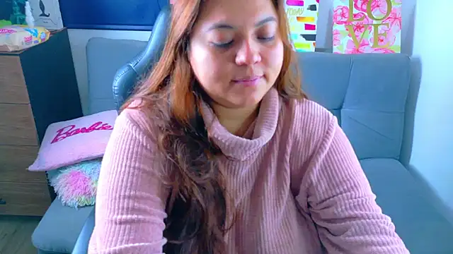 Snapshot of Rebeca_charme21 chatting on 02.03.26 Rebeca charme21 online show from 02.03.26