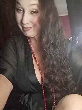 GypsyEsmeralda online show from 12.15.25