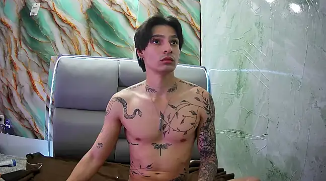 Apolo Hidalgo01 online show from 02.01.25