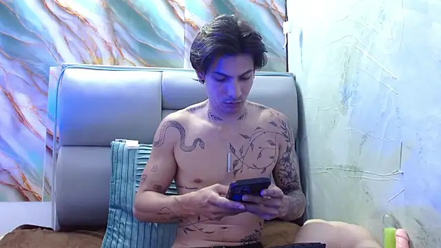 Apolo Hidalgo01 online show from 02.22.25