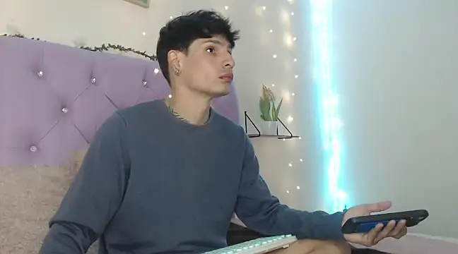 Apolo Hidalgo01 online show from 03.02.25