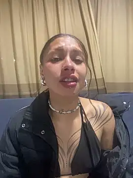 Andi9  online show from 01.23.25