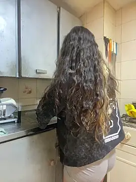 Andi9  online show from 03.04.25