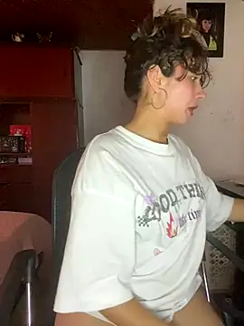 Andi9  online show from 09.19.25