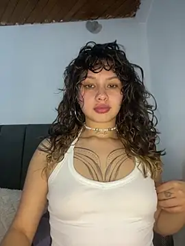 Andi9  online show from 10.24.25