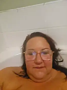 Bekahblows online show from 02.19.25