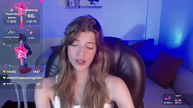 Nora Vennucci online show from 12.26.24